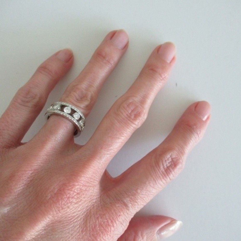 Timeless Diamond Band created by James Elliot - Picture 5 of 12